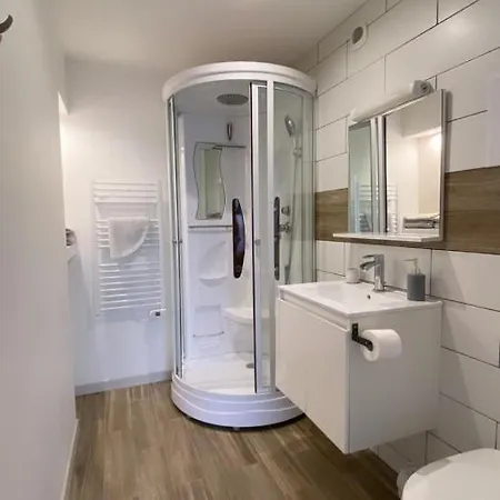 Appartement Moderne et Parking Privé Toul Extérieur photo