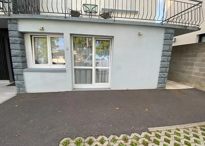 Toul Appartement Entier Avec Parking Prive Au Calme Cosy A Etage Avec Balcon